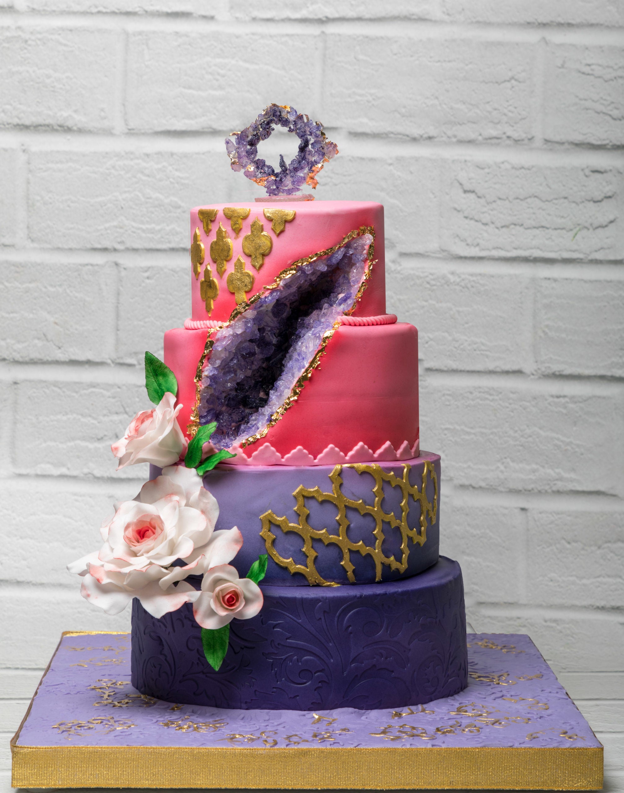 Vintage Retro “30” Birthday Cake!! Cake Art @hellomeliss #palmsprings  #palmspringsbirthday #overtherainbowdesserts | Instagram